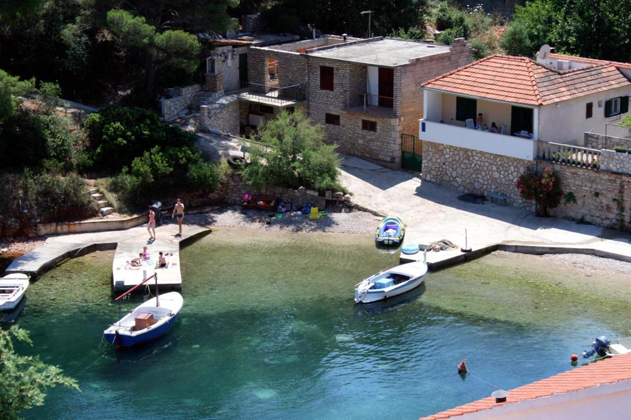 Apartments By The Sea Basina, Hvar - 116 Vrboska Kültér fotó